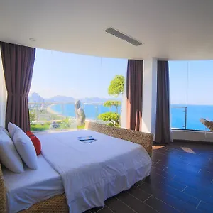 The Light 4* Nha Trang