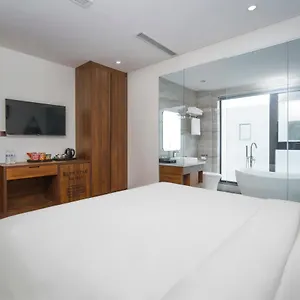ruby-star.hotelsofhoian.com/