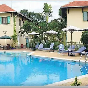 Aparthotel Saigon Village