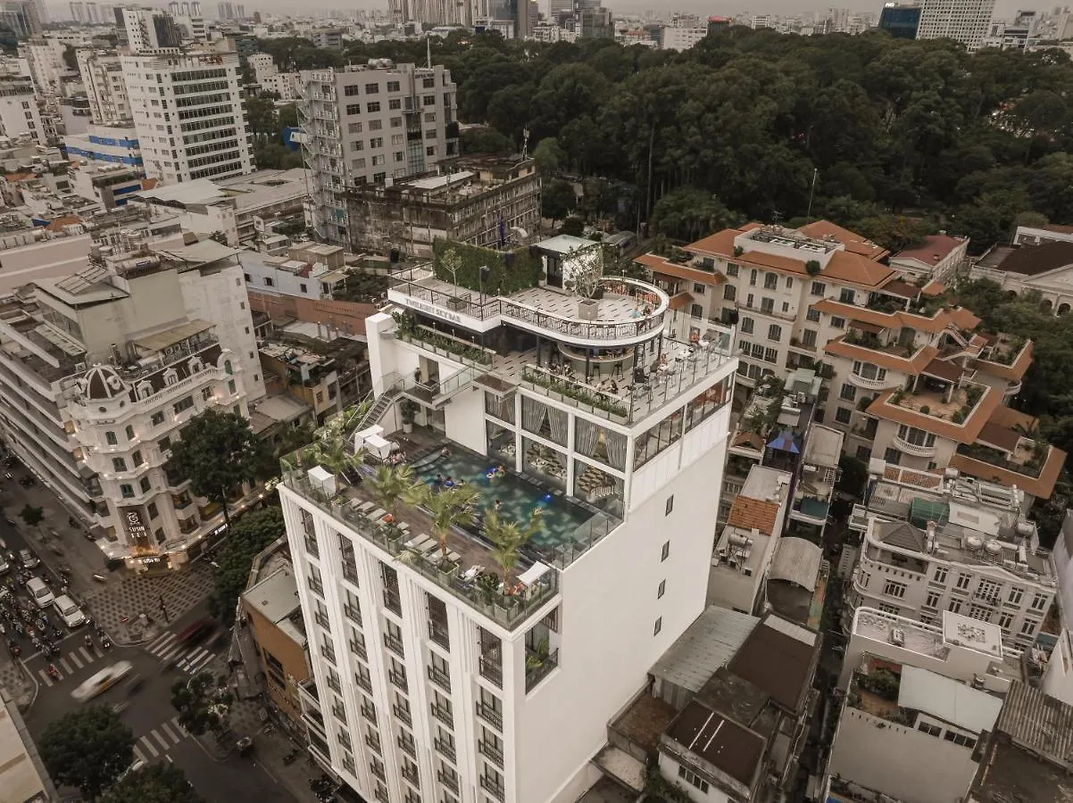 *****  מלון הו צ'י מין סיטי La Siesta Premium Saigon וייטנאם